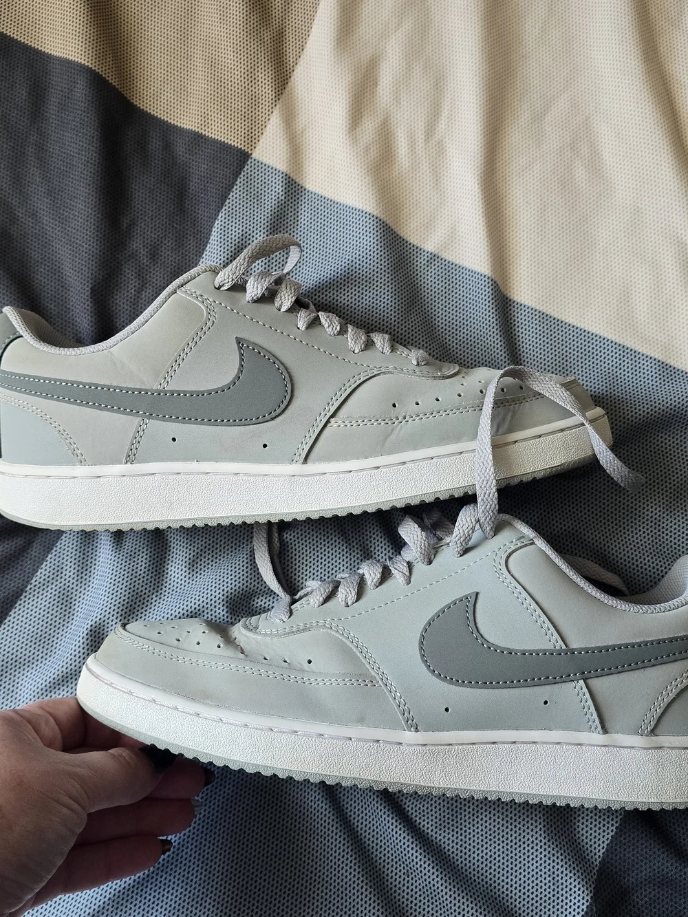 Nike classic gray